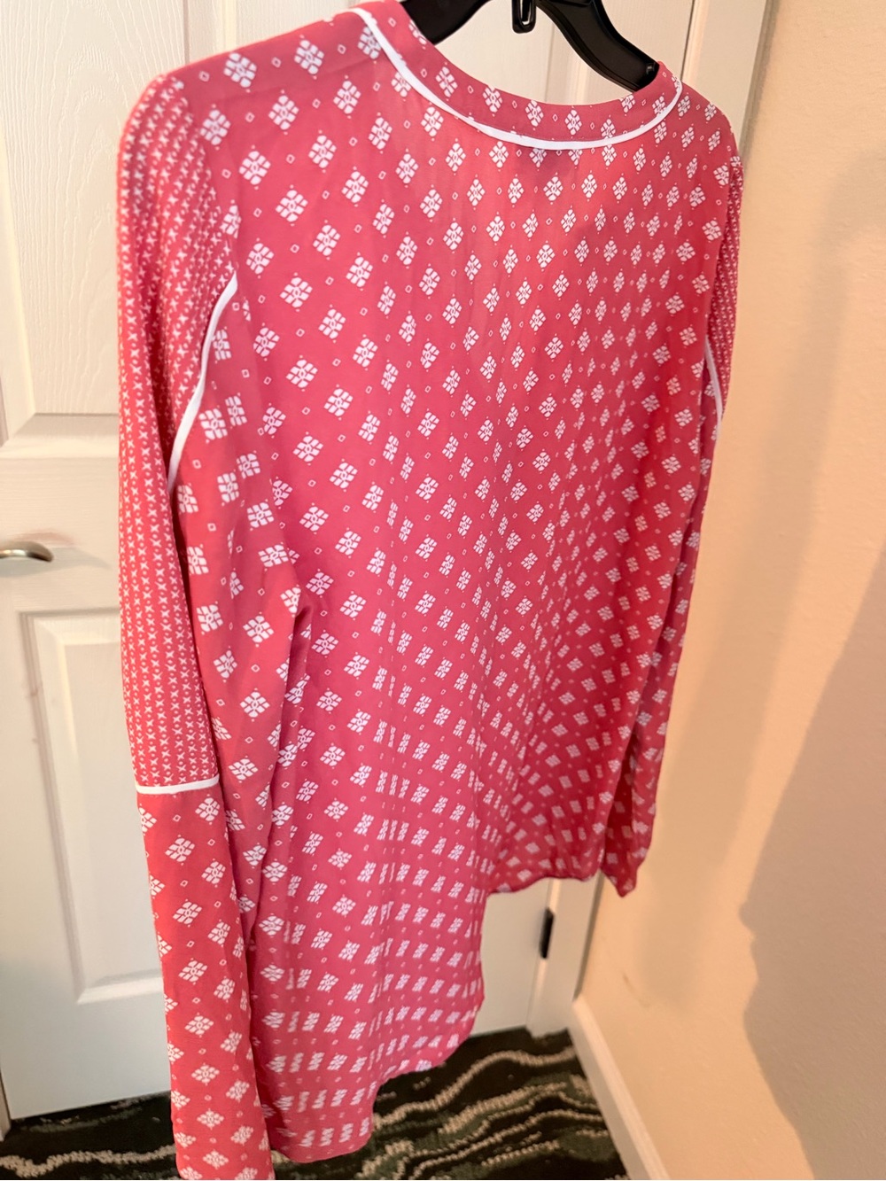 LOFT Dark Pink Floral Split-Neck Long Sleeve Blouse Size S EUC #131 - Picture 13 of 14
